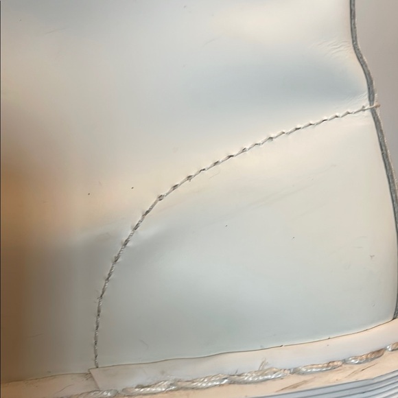 Dr. Martens Men’s Off-White Lace-Up Boots, mens 11 - Picture 10 of 16